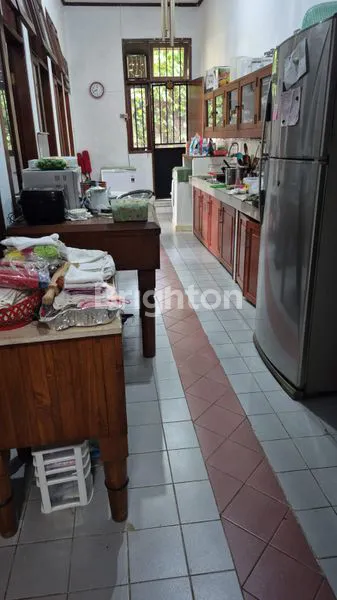 image RUMAH MEWAH 3 KT 895M² DI TAPOS, HALAMAN SUPER LEGA (3)
