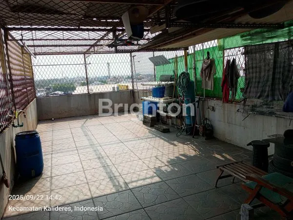 image RUKO 4 LANTAI STRATEGIS DI JALAN RAYA KALIDERES, SIAP USAHA (5)