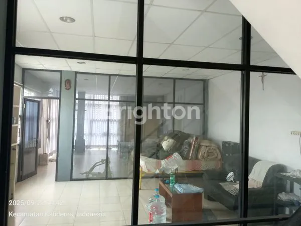 image RUKO 4 LANTAI STRATEGIS DI JALAN RAYA KALIDERES, SIAP USAHA (1)