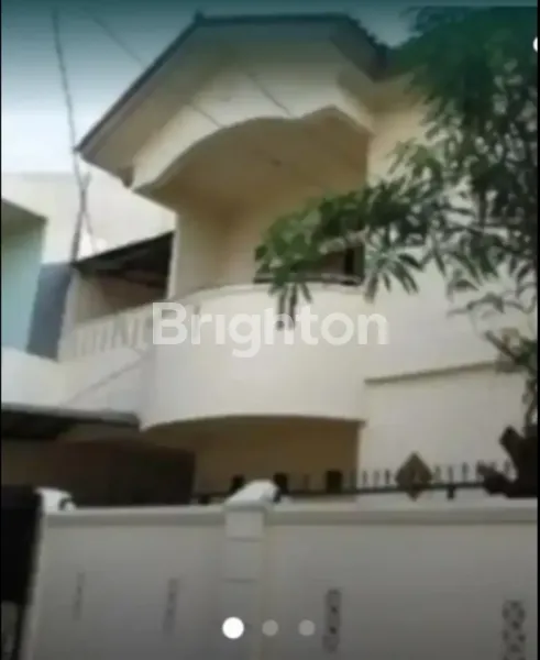 image RUMAH SIAP HUNI DEKAT ITC CEMPAKA MAS DAN RS YARSI EKONOMIS JUAL SEGERA (1)