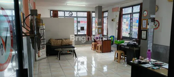 image DI JUAL RUKO 3 LANTAI DI LOKASI PREMIUM (5)