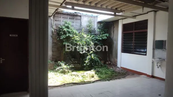image RUMAH 1 1/4LANTAI DI DAERAH RAWAMANGUN JAKARTA TIMUR (2)
