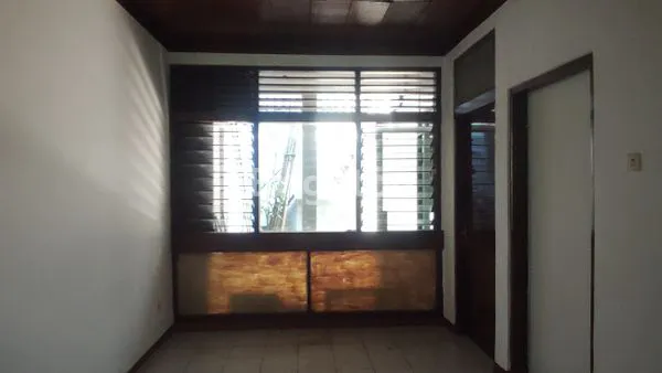 image RUMAH 1 1/4LANTAI DI DAERAH RAWAMANGUN JAKARTA TIMUR (3)