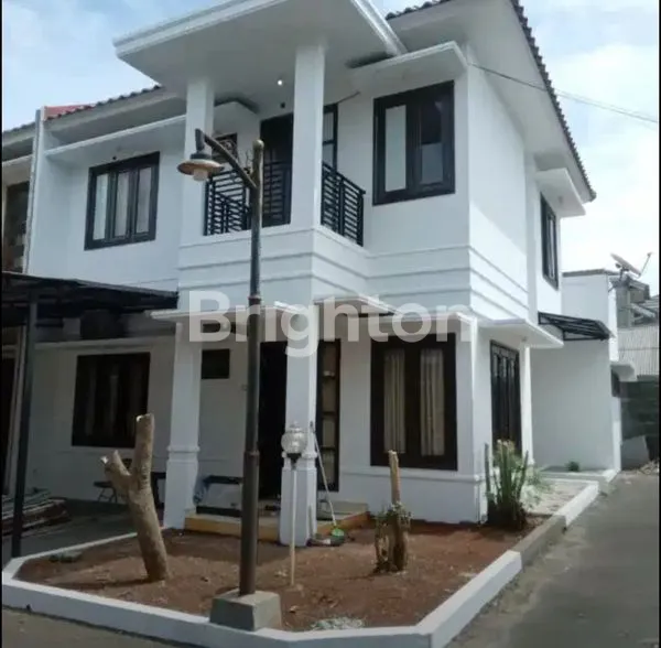DIJUAL RUMAH TOWNHOUSE – MAHONI TOWNHOUSE, RAGUNAN – JAKARTA SELATAN