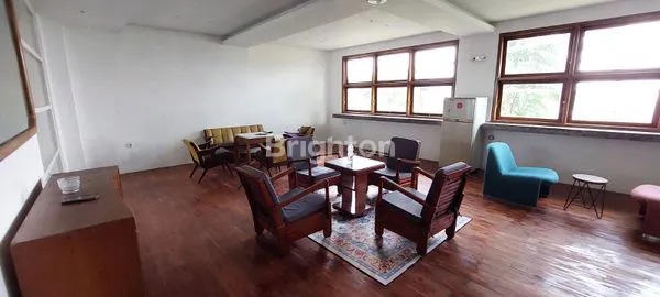 image RUMAH 3 LANTAI VIEW SPEKTAKULER DI LEMBANG (5)