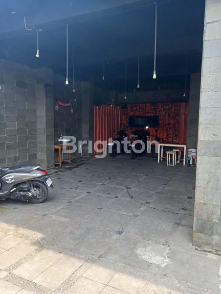 image RUMAH PRODUKTIF 2 LANTAI DI JATI PADANG, STRATEGIS PINGGIR JALAN (4)