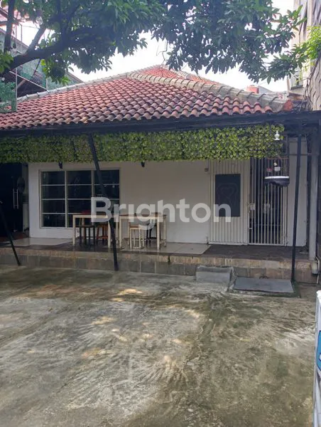 image RUMAH PRODUKTIF 2 LANTAI DI JATI PADANG, STRATEGIS PINGGIR JALAN (3)