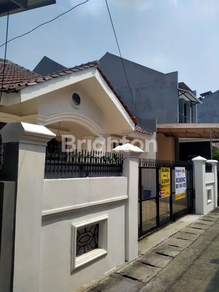 image DI JUAL RUMAH SIAP HUNI KELAPA GADING\\\\N\\\\NVESPA\\\\N\\\\N (1)