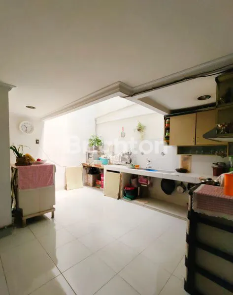 image RUMAH DI JUAL DI TAMAN COSMOS DURI KEPA JAKARTA BARAT (5)