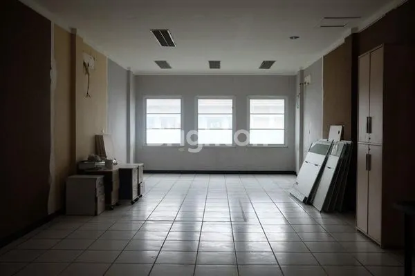 image RUKO GANDENG V POINT 3 LANTAI COCOK UNTUK BISNIS & KANTOR (6)