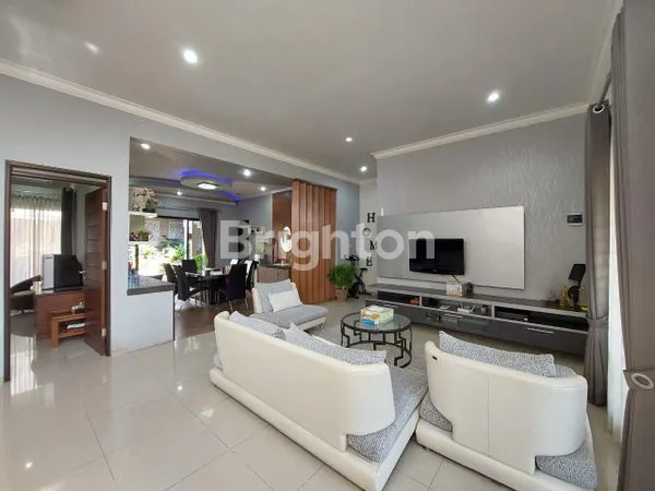 image RUMAH MEWAH DAN ASRI 2 LANTAI VILLA PUNCAK TIDAR (2)