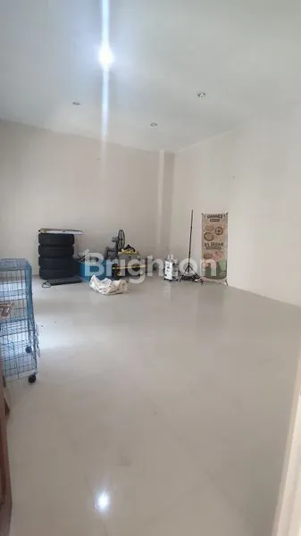 image RUMAH MEWAH DI RAYA KUPANG BARU (5)