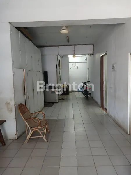 RUKO GANDENG 3 DI ÀNGKE - JAKARTA BARAT