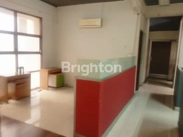 image KOMERSIAL OFFICE SPACE – KEBAYORAN BARU – JAKARTA SELATAN (5)