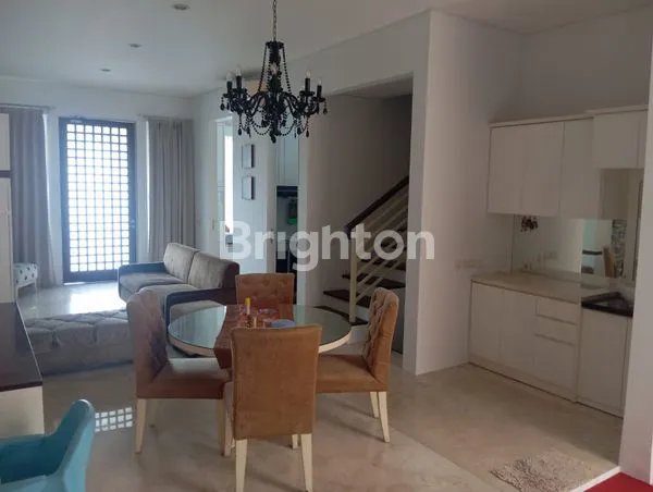 image RUMAH 2LT ROYAL RESIDENCE, WIYUNG (2)