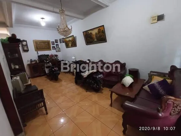 image JUAL CEPAT  RUMAH DI BEKASI KOTA  (2)