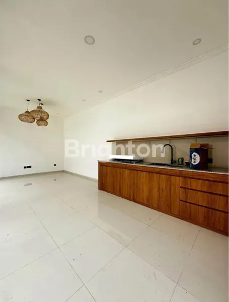 image SEWAKAN VILLA NYAMAN DI JL KEDAMPANG KUTA 8X25M2 HARGA 185JT PER TH (4)