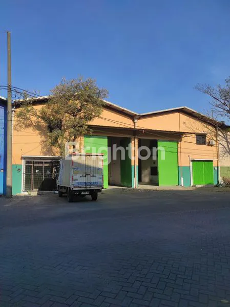 image GUDANG KEMBAR MEIKO ABADI 3 BETRO LENGKAP KANTOR 60M² (1)