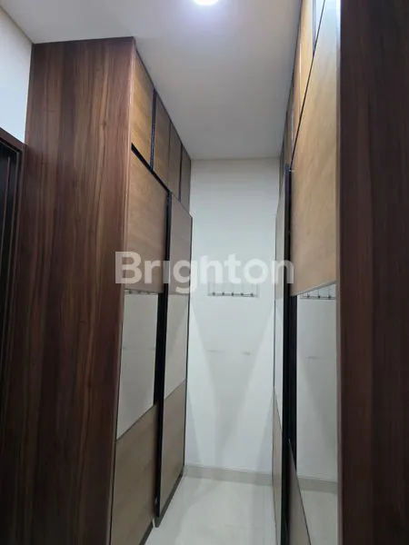 image RUMAH EKSKLUSIF MOZIA BSD, HADAP TAMAN, PANEL SURYA (6)