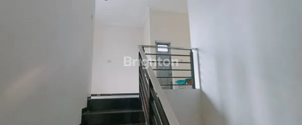 image RUMAH CANTIK 2 LANTAI DI GRAHA AVISENA, AKSES DEKAT RS & PASAR (5)