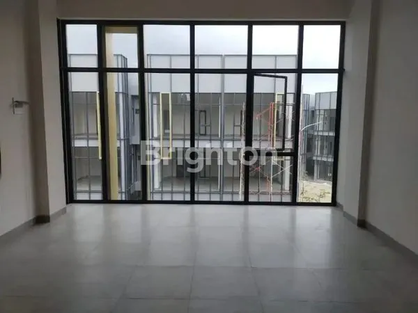 image RUKO TABESPOT VANYA PARK 3 LANTAI SANGAT BAGUS DI KAWASAN YANG STRATEGIS DAN TERUS BERKEMBANG DI BSD TANGERANG BANTEN (2)