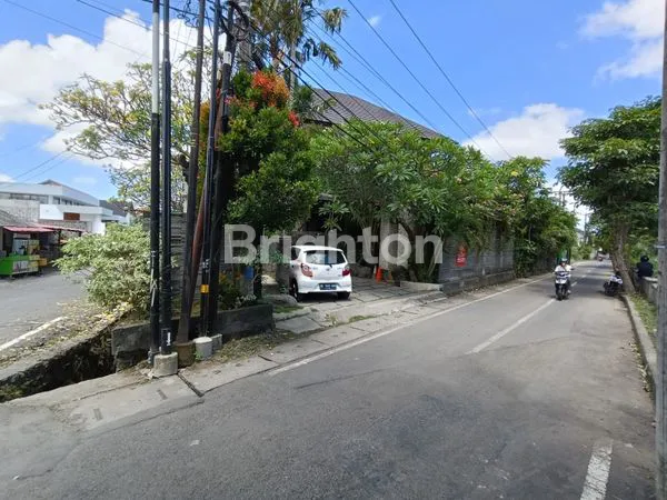 image VILLA MEWAH DENGAN 3 KAMAR TIDUR (8)