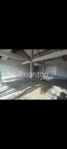 image RUKO 2 LANTAI PREMIUM DI JANTUNG SEMINYAK BALI, AREA STRATEGIS (3)