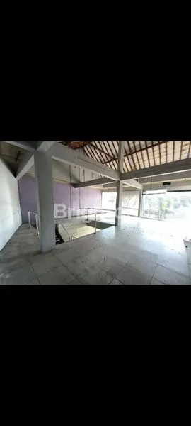 image RUKO 2 LANTAI PREMIUM DI JANTUNG SEMINYAK BALI, AREA STRATEGIS (7)