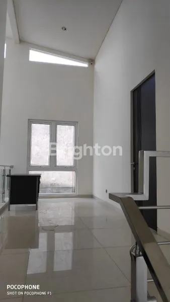 image  PAKUWON CITY RUMAH HOOK KONDISI BAMGUNAN MASIH KUAT (5)