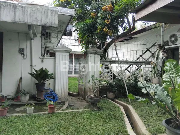 image HUNIAN EKSKLUSIF 10KT 6KM DI PUSAT KOTA SOLO, AREA STRATEGIS (8)