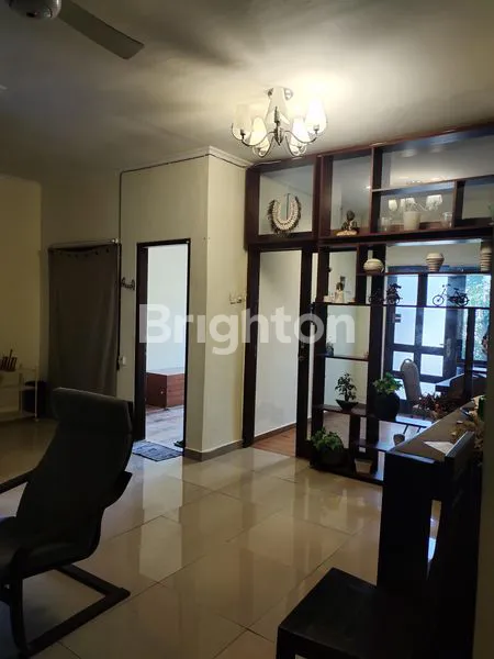 image HUNIAN STRATEGIS 2 LANTAI DI PURI GADING, 3KT 4KM, LT 200M² (3)