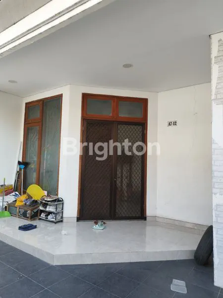 image RUMAH LUAS 185M2 NGINDEN 2 LANTAI ROW JALAN LEBAR  (2)