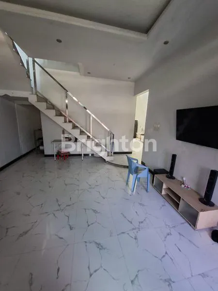 image RUMAH BARU HUNI DI SURABAYA (5)