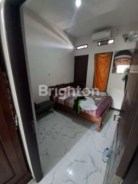 image RUMAH BARU HUNI DI SURABAYA (4)