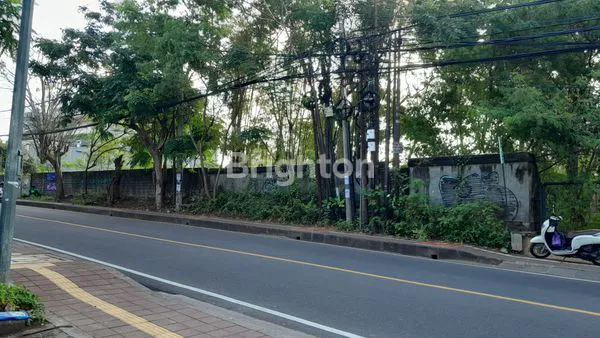 TANAH PREMIUM DAERAH PARIWISATA ULUWATU BADUNG BALI