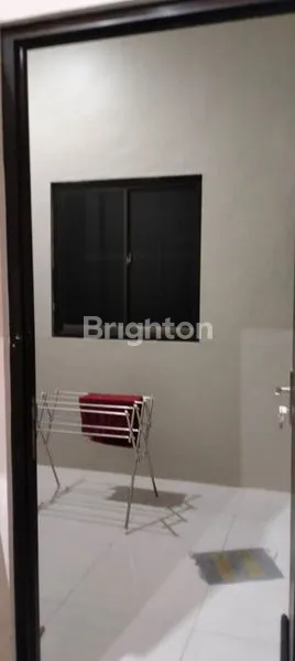 image RUMAH MODERN MINIMALIS FULL FURNISH DI BALE TENTREM SEMARANG (4)