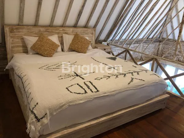 image VILLA KAYU TROPIS FULLY FURNISHED DI PERERENAN DENGAN KOLAM RENANG (4)