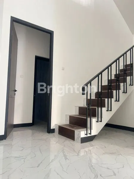 image RUMAH BARU 100% DI BABATAN PANTAI TIMUR, 2 LANTAI, 5 KAMAR (6)