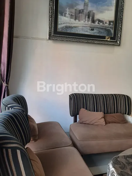 image RUMAH CANTIK SIAP HUNI DI GRAHA RAYA (4)