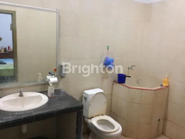 image RUMAH DENGAN LOKASI STRATEGIS DI TENGAH KOTA MADIUN (5)