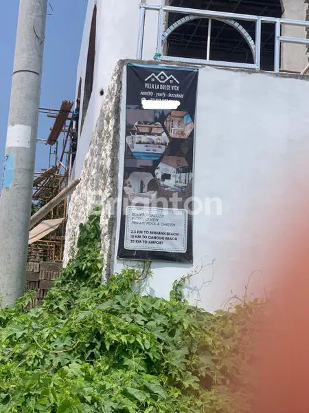 image VILLA EKSOTIS 270M² DENGAN KOLAM RENANG DI BERABAN TABANAN (3)