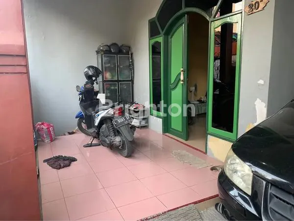 image RUMAH MINIMALIS 2 LANTAI DI DUKUH SETRO (2)