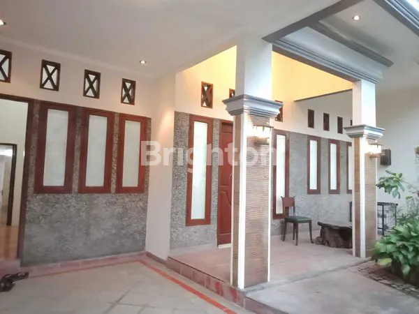 image RUMAH 2 LANTAI STRATEGIS DI PONDOK URINGIN PERMAI SIAP HUNI (1)