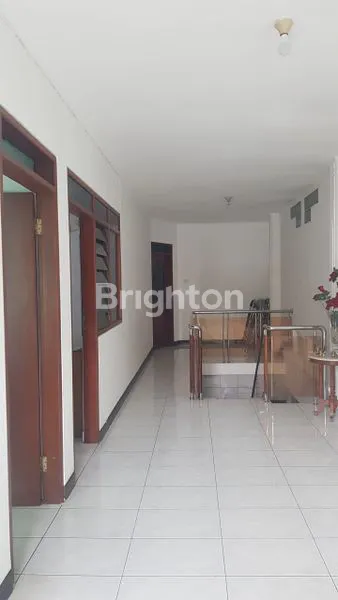 image DIJUAL RUMAH CANTIK FULL FURNISHED KELAPA GADING (3)
