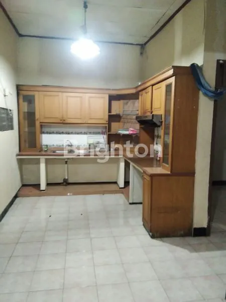 image RUMAH SIAP HUNI 4 KAMAR TIDUR + GUDANG DI KAWASAN BINTARO, SHM & IMB (5)