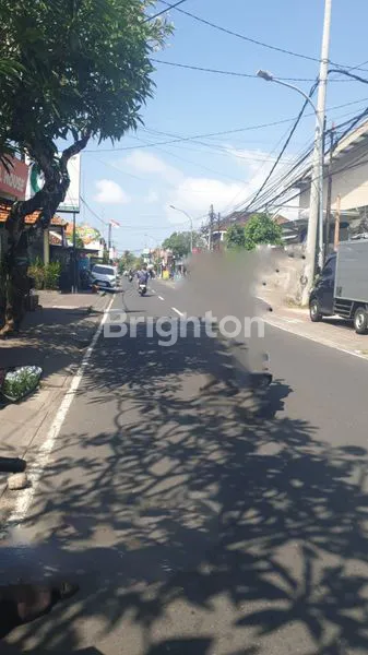 image TOKO 1 LANTAI SIAP PAKAI DI SEMINYAK BALI– IDEAL UNTUK RETAIL & CAFé (3)