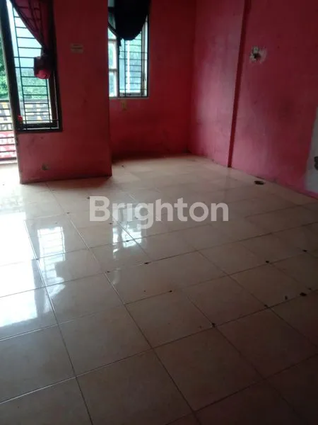 image DISEWAKAN RUKO 2 1/2 TINGKAT (6)