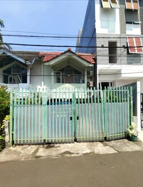 image RUMAH MURAH TAMAN COSMOS DEKAT TAMAN RATU DURI KEPA JAKARTA BARAT\N\N (1)