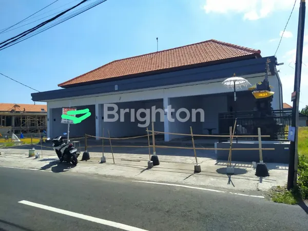 image RUKO LANTAI 1 LOKASI VILLA DEKAT PANTAI BERAWA (1)