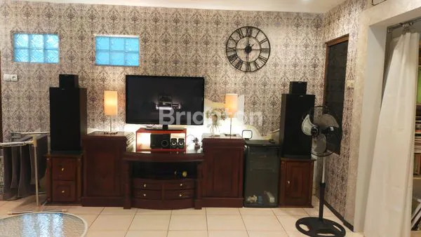 image RUMAH LEBAR DAN ASRI DI TENGAH KOTA SURABAYA (5)